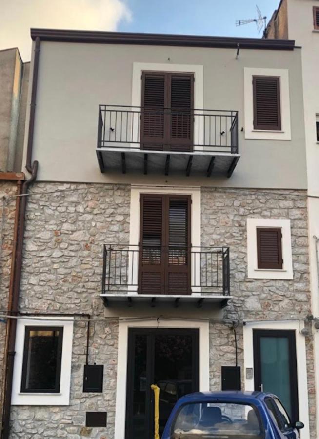 La Casetta Di Rosina Caccamo Exterior foto